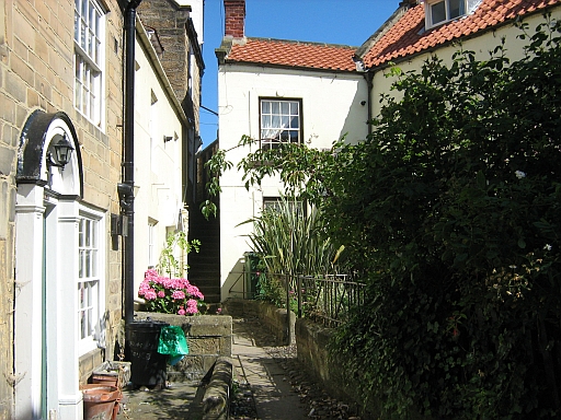 Narrow streets and tiny cottages in Robin Hoods Bay